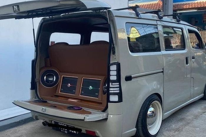 gran max gaya retro